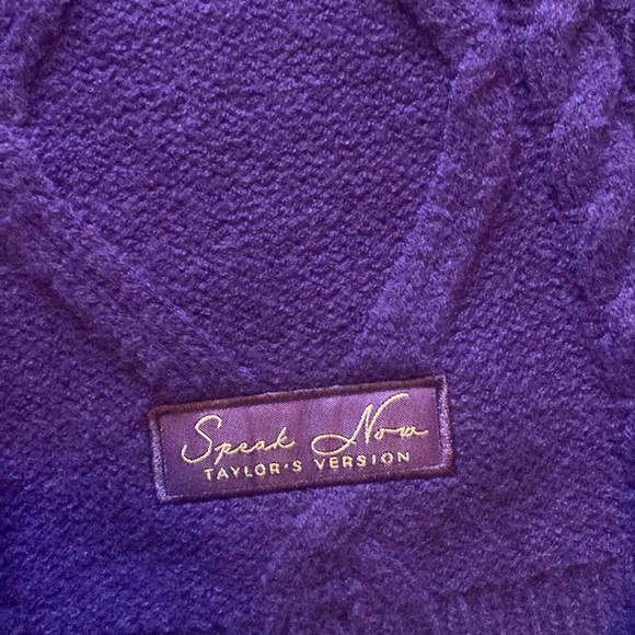 Taylor Swift Speak Now Cardigan - Picture 2 of 6